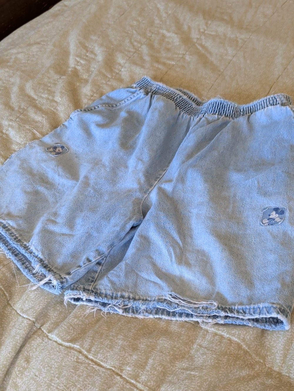 chic Light Blue Elastic-Waist Denim Shorts